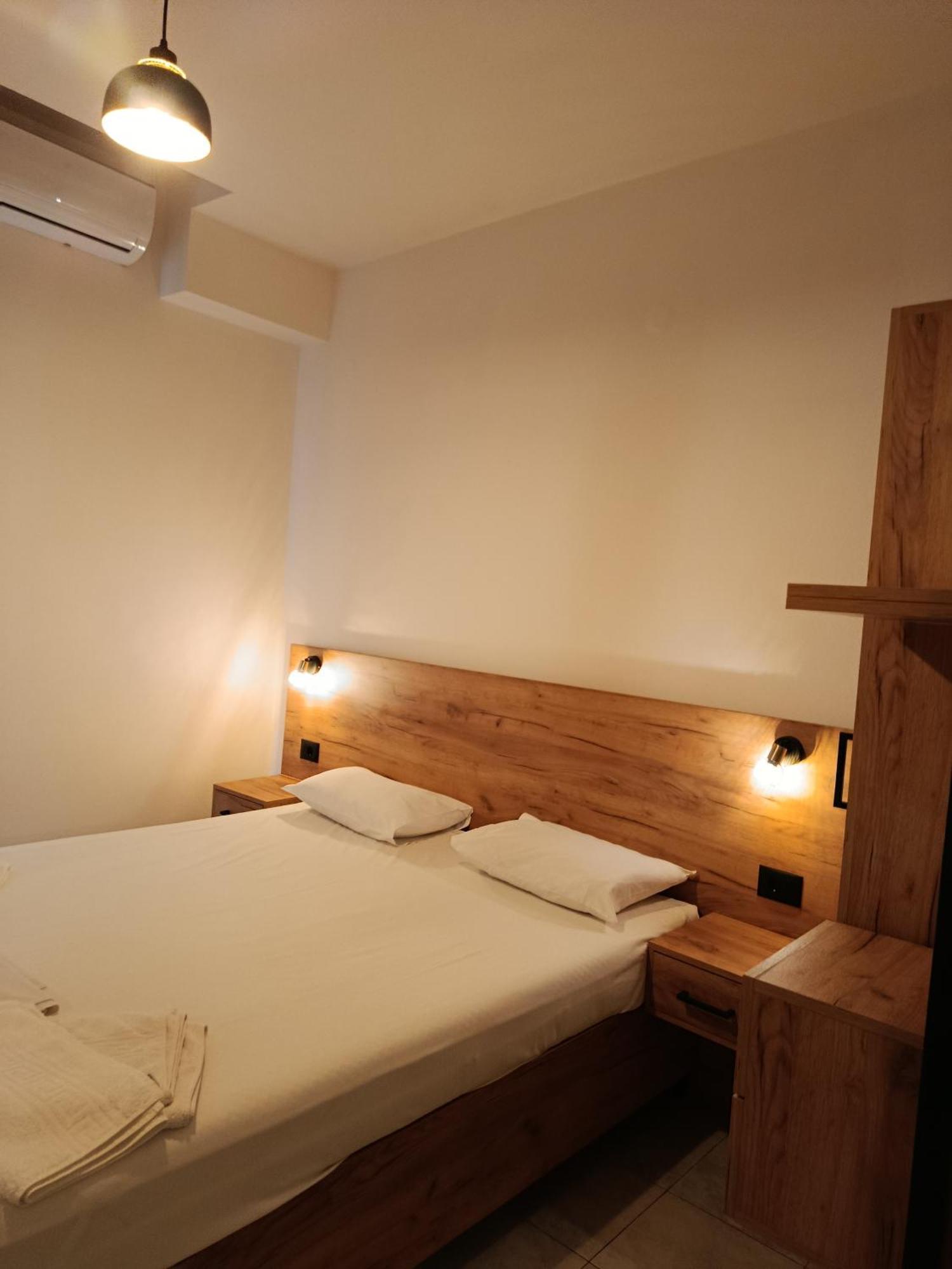 Kleri Beloni Rooms Hriszí Aktí Haniá Kültér fotó